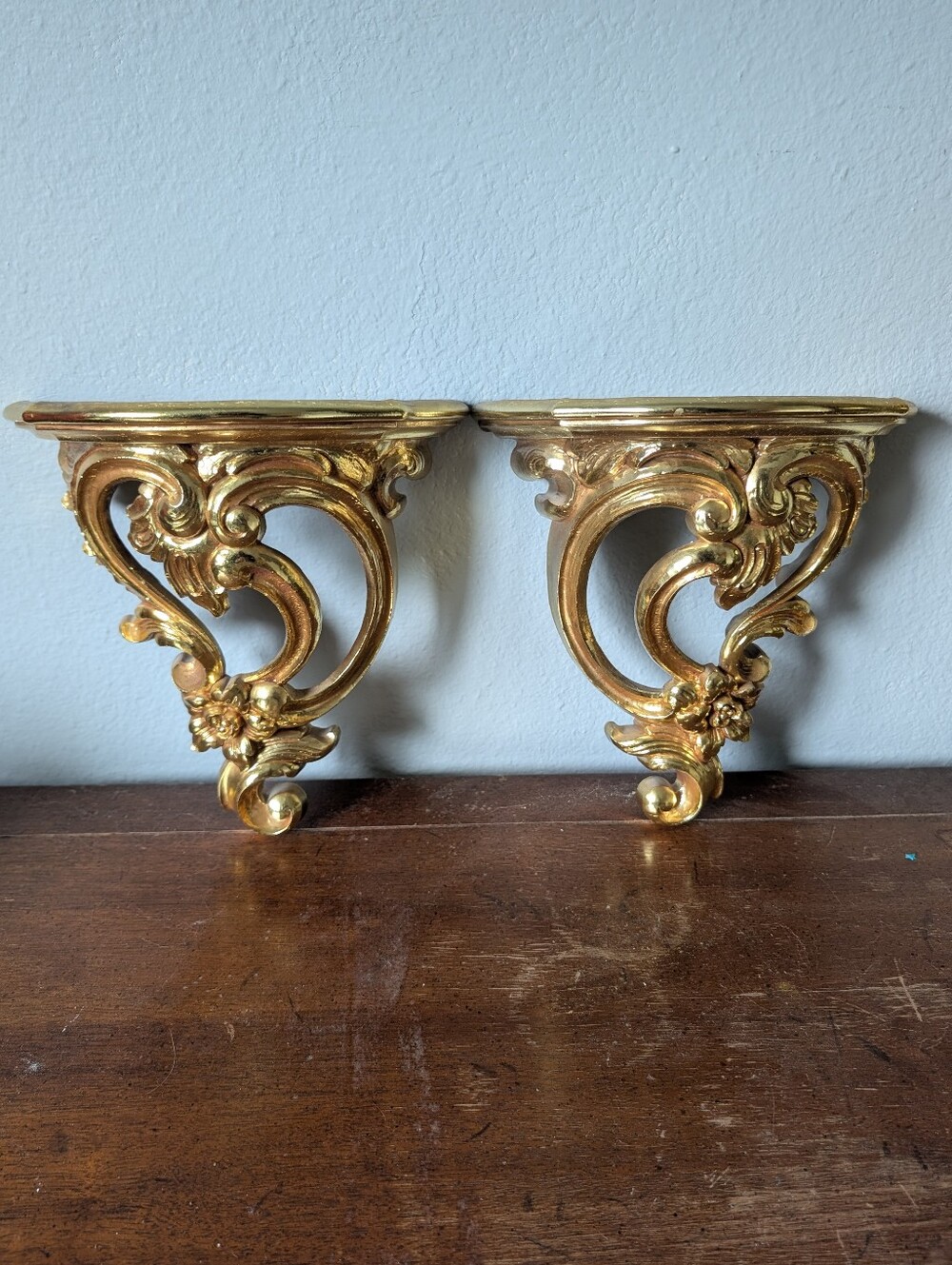 Vintage Syroco Hollywood Regency Gold Wall Shelves